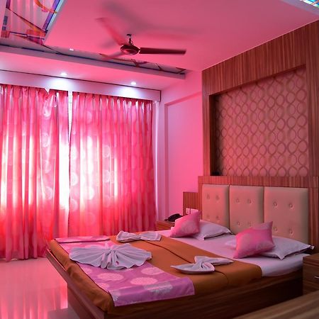 Hotel Sunrise Panaji Esterno foto