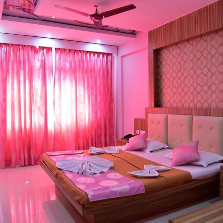 Hotel Sunrise Panaji Esterno foto